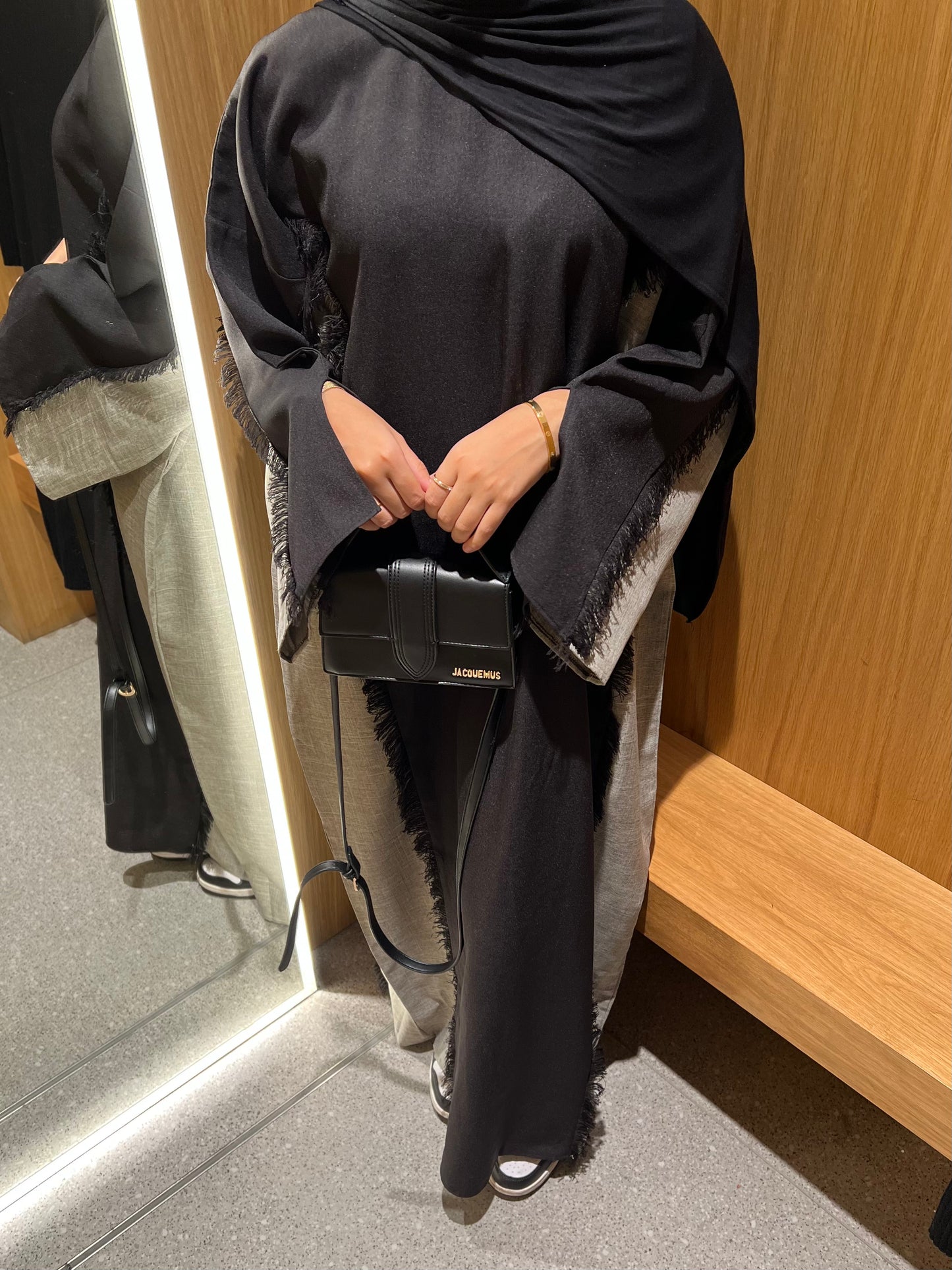 Black/ Grey Two Toned Frayed Closed Abaya