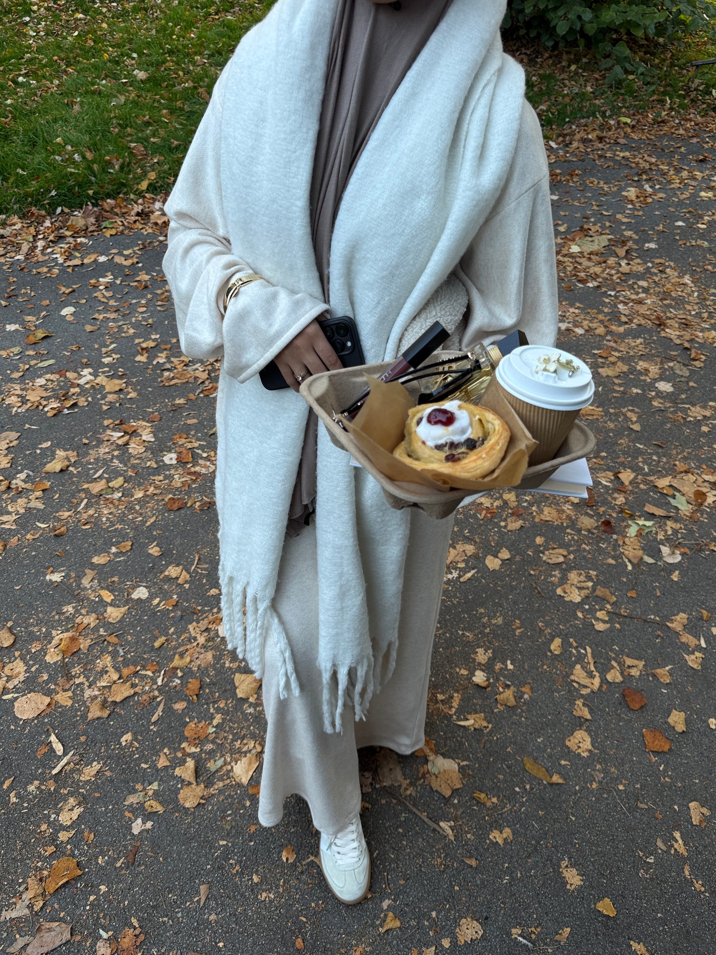 Cream Wool Blend Jersey Closed Abaya