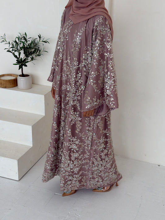 Zar-e-Qadeem Mauve
