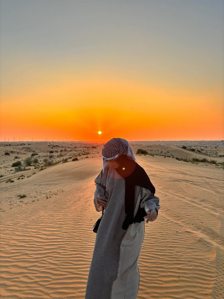 Taupe/ Beige Two Tone Frayed Closed Abaya
