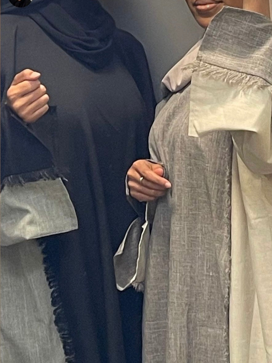 Black/ Grey Two Toned Frayed Closed Abaya