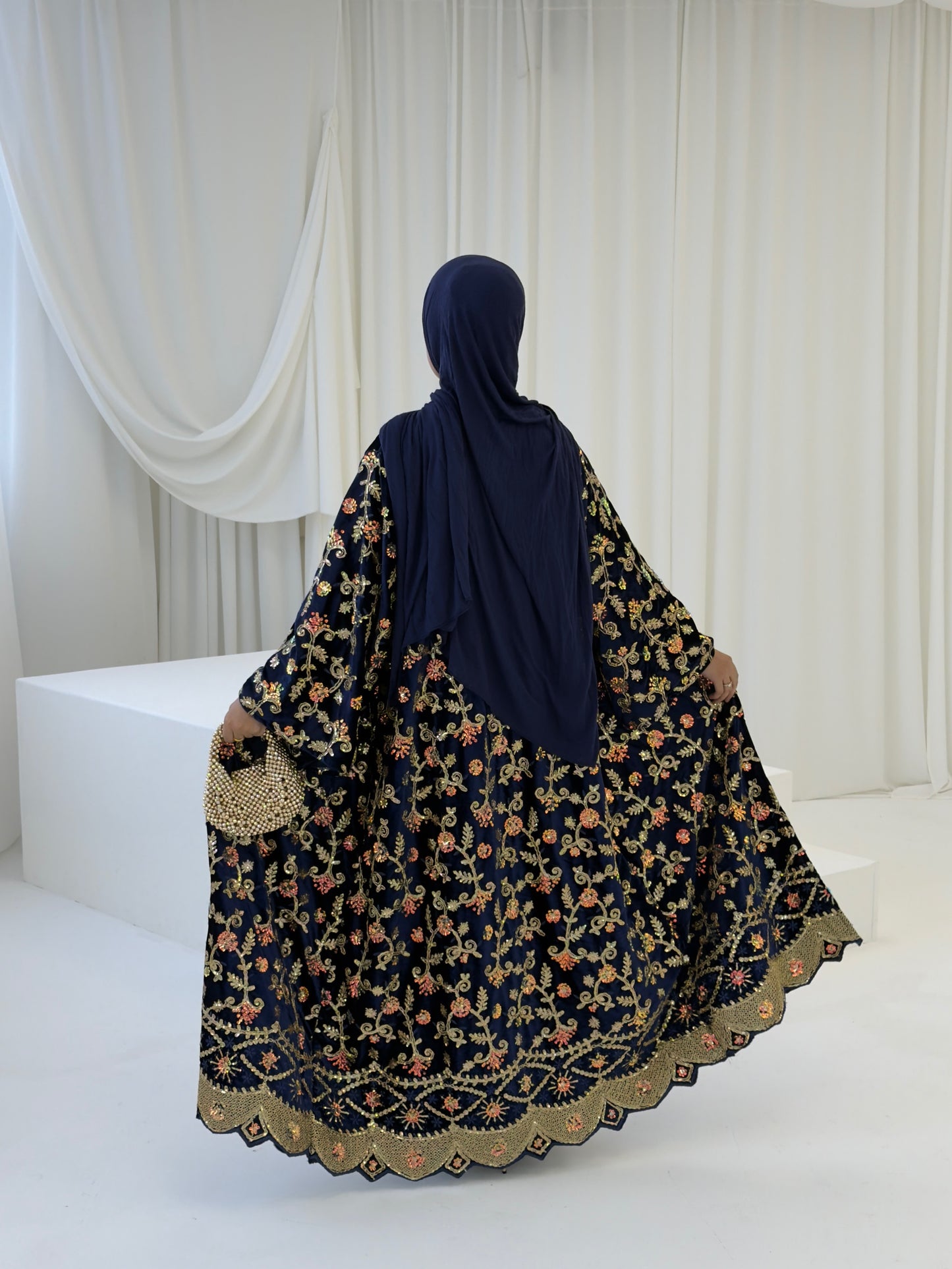 Shahzadi Velvet Sapphire