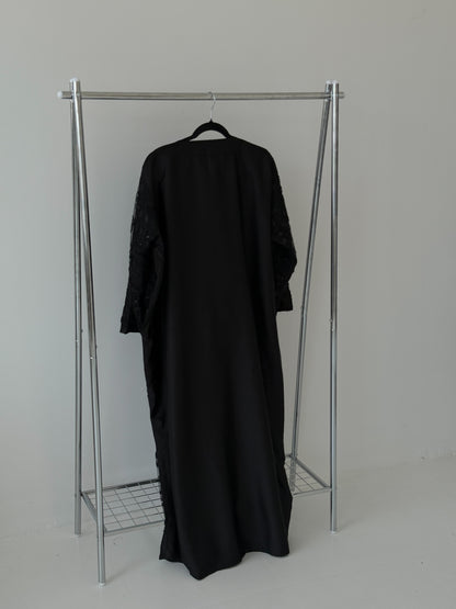 Raani Black