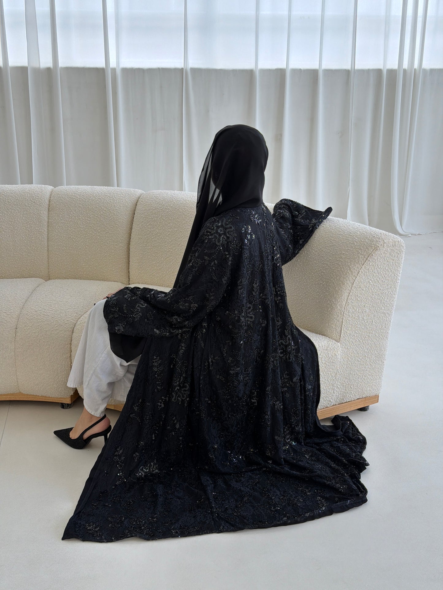 French Lace Stone Black