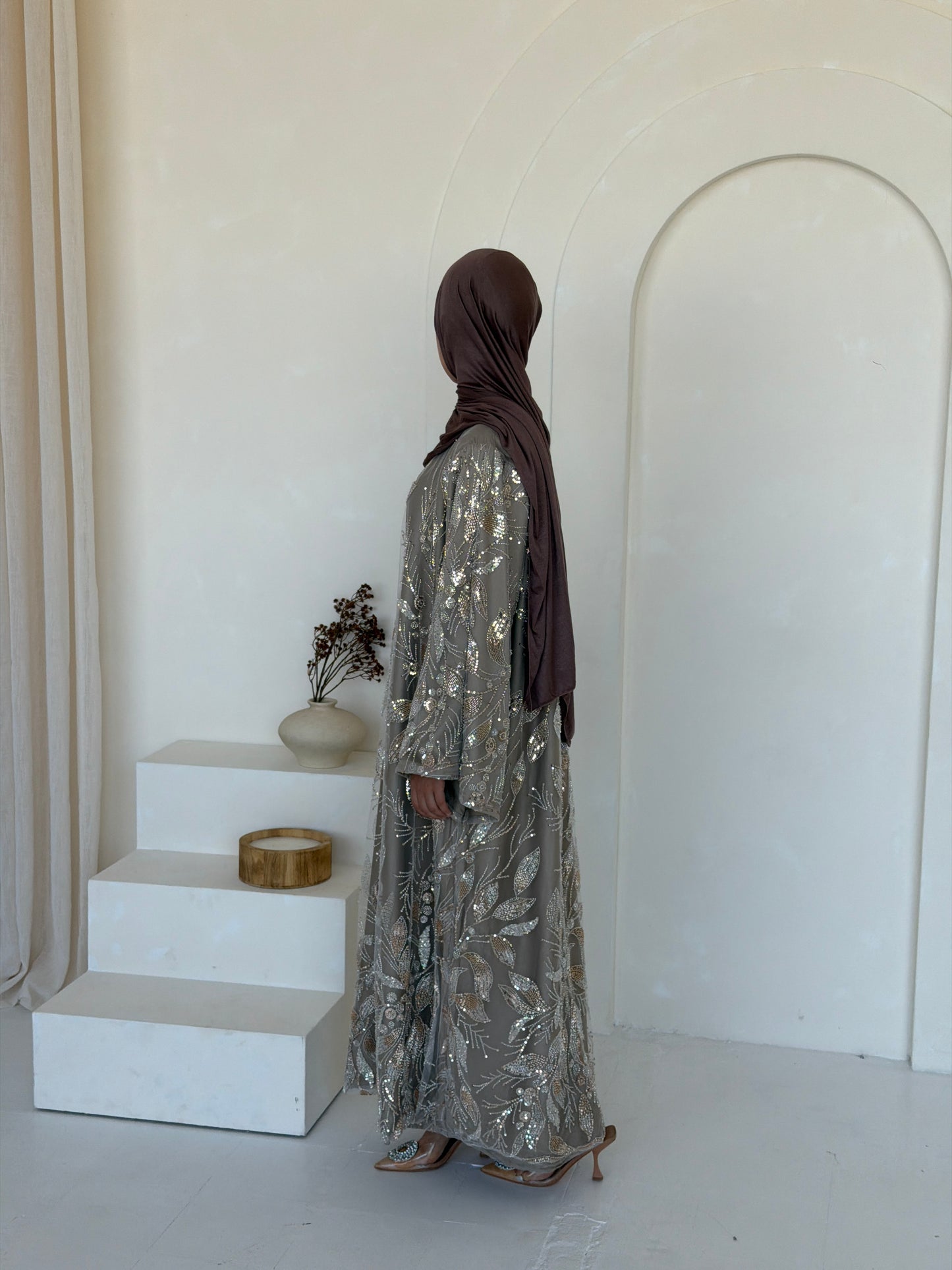 Noor-e-Qadeem Taupe Gold