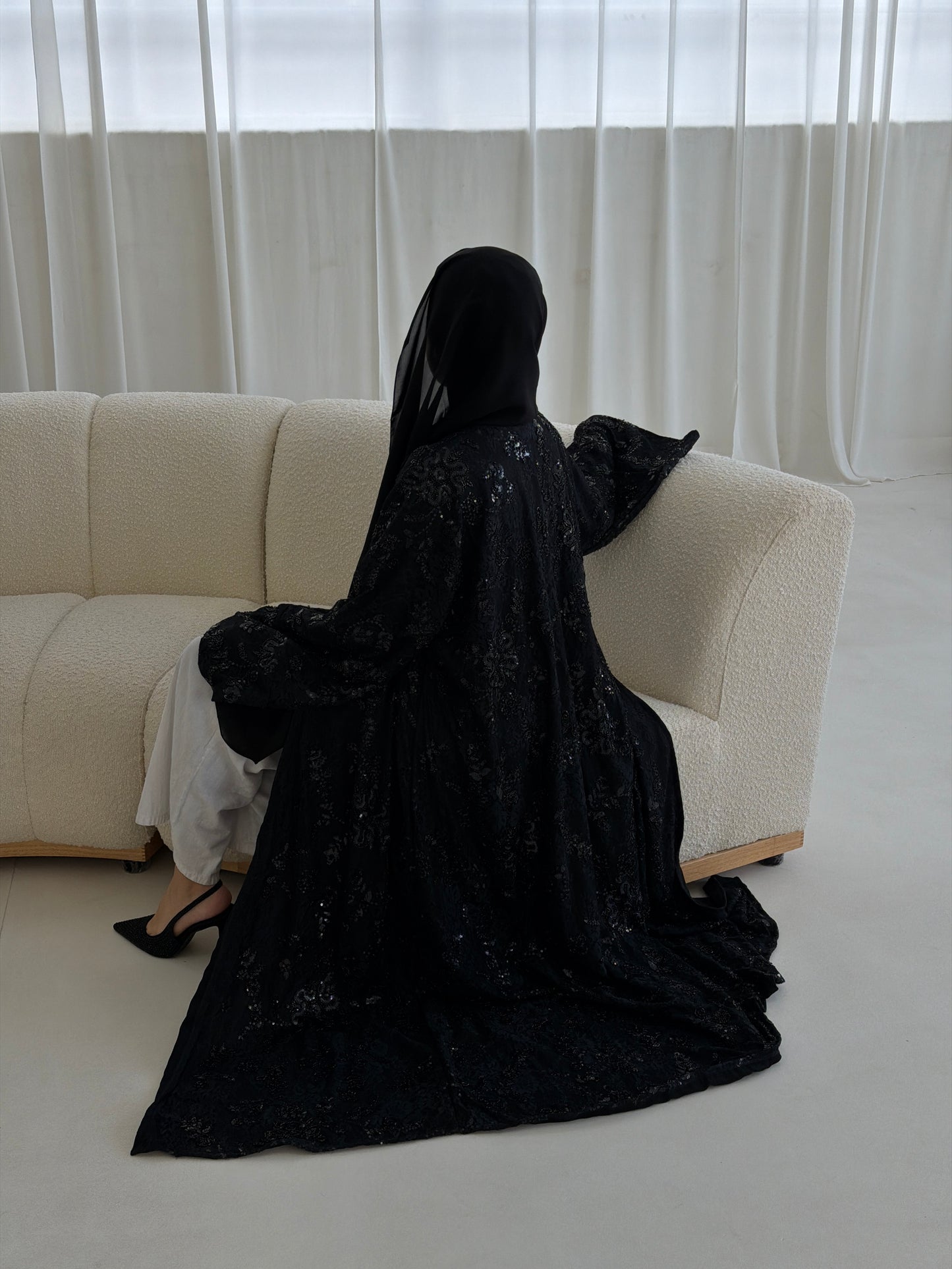 French Lace Stone Black
