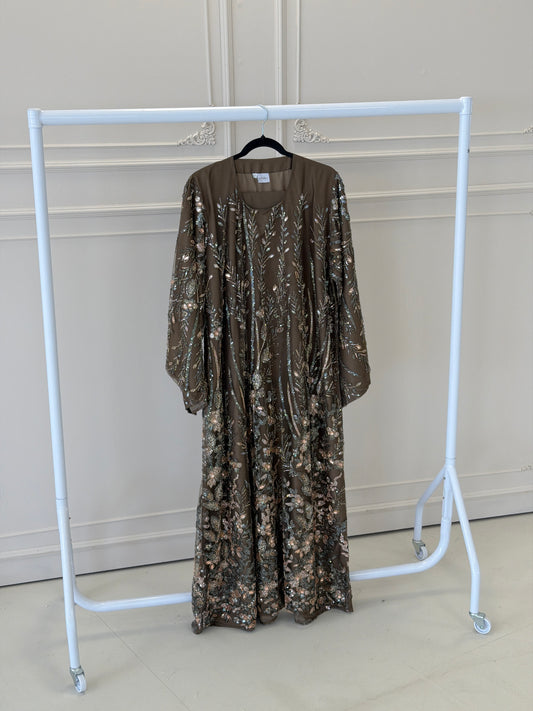 Zar-e-Qadeem 2.0 Khaki Brown