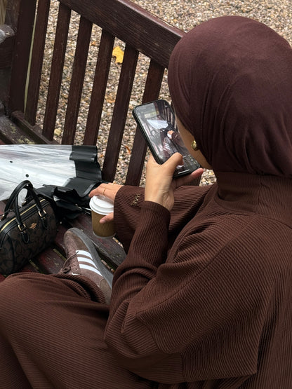 Ribbed Polo Neck Abaya