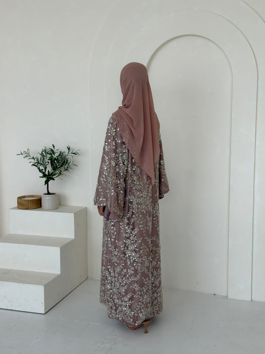 Zar-e-Qadeem Mauve