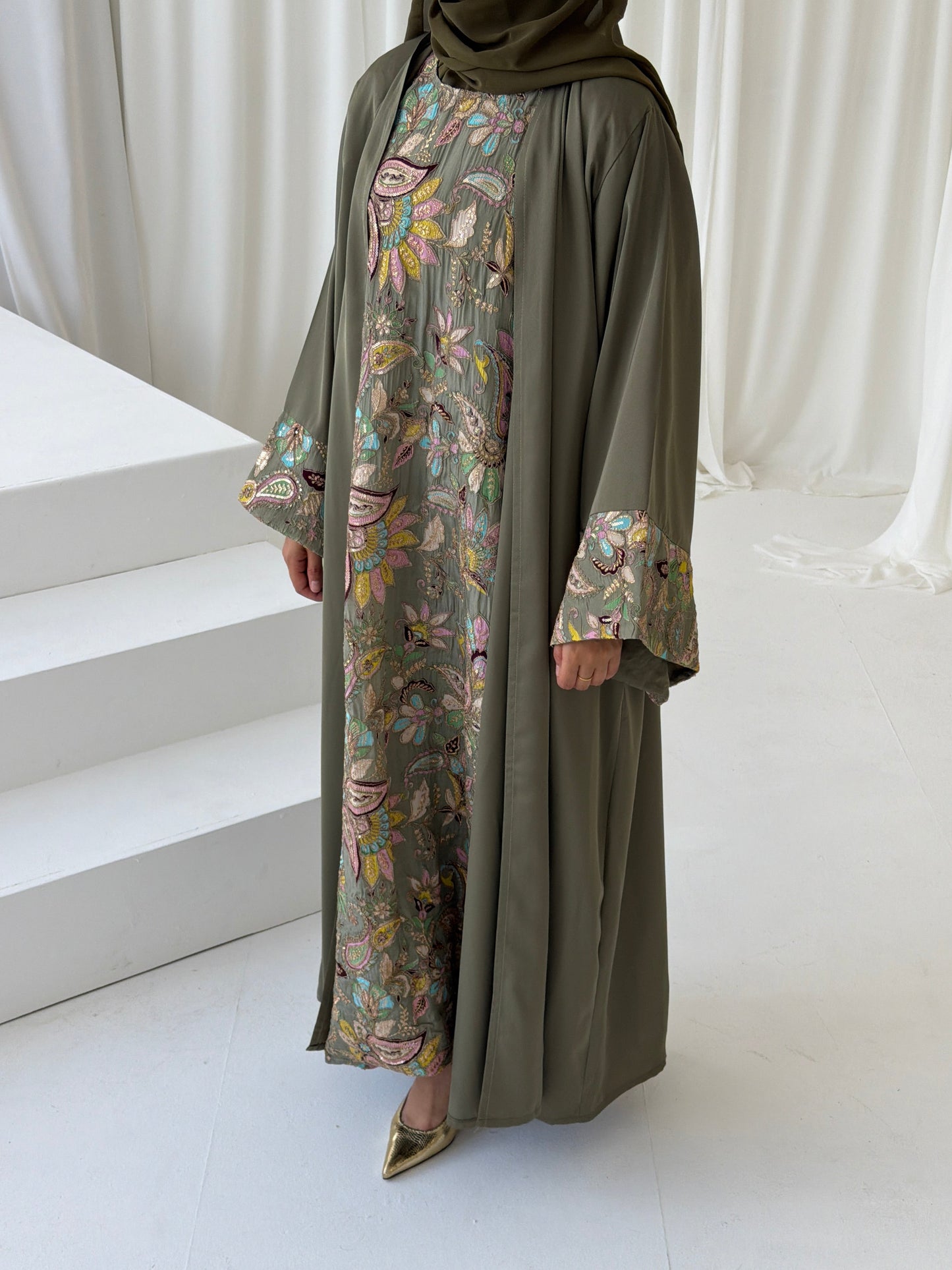 Mehrunisa Khaki
