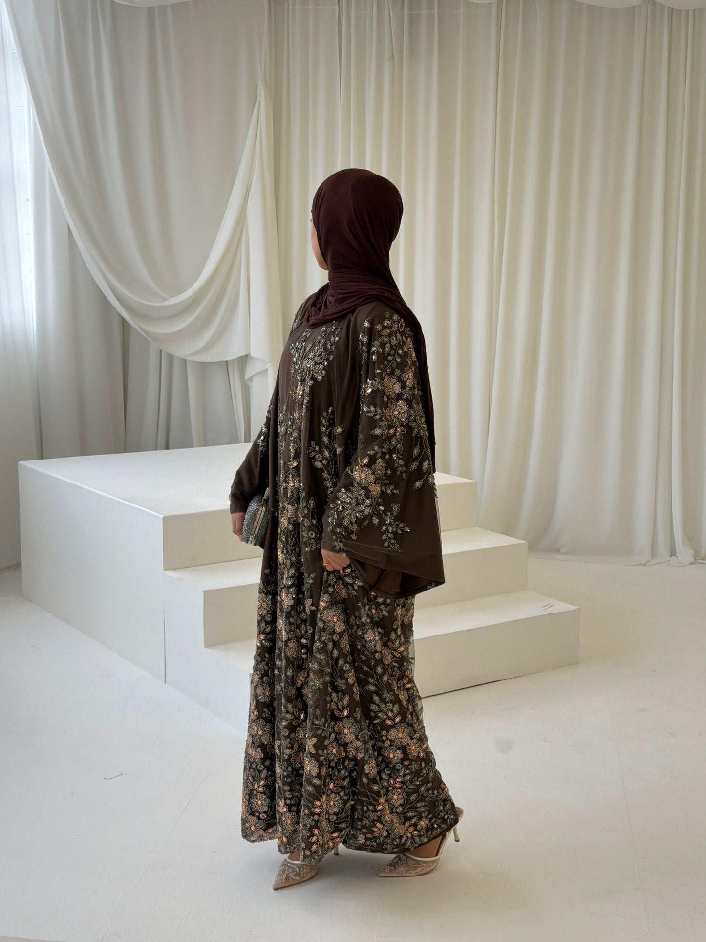 Zar-e-Qadeem Brown